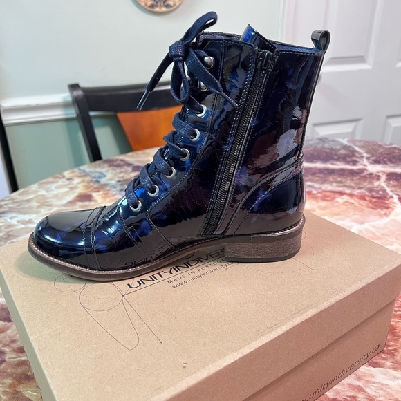 Unity Indiversity blue patten bootie - Picture 2 of 6